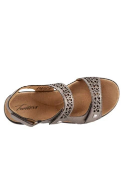 Romi Sandals -Trotters Shop 0022 12611 ma 0004