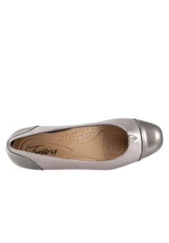 Daisy Pump -Trotters Shop 0022 38098 ma 0007
