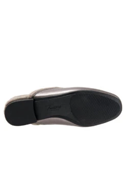 Ginette Mule 13 Ginette Mule -Trotters Shop 0022 38110 ma 0003