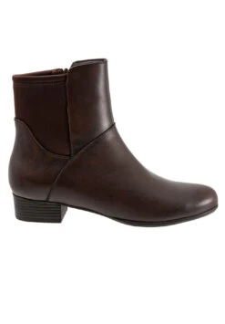 Magnolia Boot -Trotters Shop 0022 38121 ma 0006