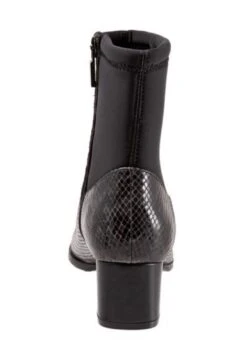 Trotters Shop -Trotters Shop 0033 07439 ma 0001