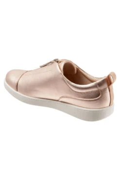 Anika Sneaker -Trotters Shop 0039 44618 ma 0002