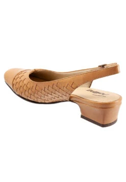 Dea Woven Cap Toe Pump -Trotters Shop 0039 44623 ma 0002