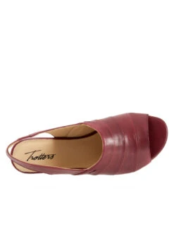Nina Sandal -Trotters Shop 0039 44640 ma 0007