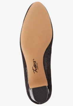 Jamie Pump -Trotters Shop 0050 23989 ma 0002