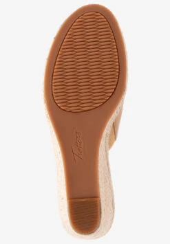 Colony Slide 9 Colony Slide -Trotters Shop 0055 03440 ma 0002