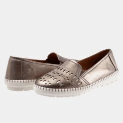Remi Loafer -Trotters Shop 45ae6d2b cf42 4bb6 86a0 6c63d76f6a84