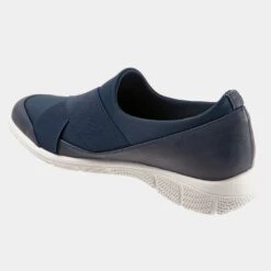 Urbana Sneaker -Trotters Shop 71b2a9bb d9e1 42ab a9e5 a66a8edd0d3c