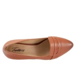 Joelle Pump -Trotters Shop T2163 2 1753773 4