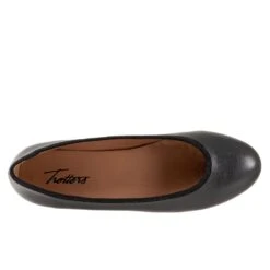 Isla Flat 12 Isla Flat -Trotters Shop T2170 1 1753773 4