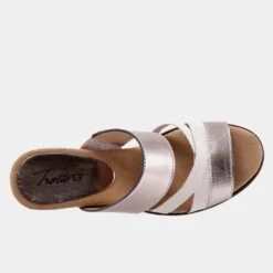 Maxine Sandal Heel -Trotters Shop ae3e4795 ae9f 4080 bc8a c5dcba7f6fe8