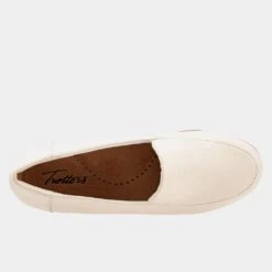 Deanna Loafer -Trotters Shop b402bd5f f36c 47c6 8e71 c4d8a0988588