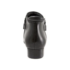 Trotters Major Black Leather (Women's) 12 Trotters Major Black Leather (Women's) -Trotters Shop black 5 4b6f5b56 7265 4e3d 92f4 345c84ead702