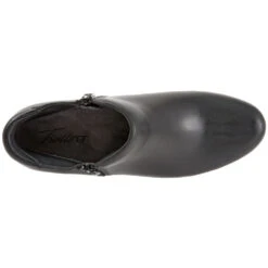 Trotters Major Black Leather (Women's) 13 Trotters Major Black Leather (Women's) -Trotters Shop black 6 64c65527 ce79 4471 868e 73d62597d778