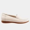 Deanna Loafer -Trotters Shop d2c886f0 82da 4887 9cca dd69c7602c78